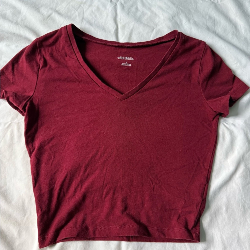 Wild Fable Women's Deep Red V-Neck Tee